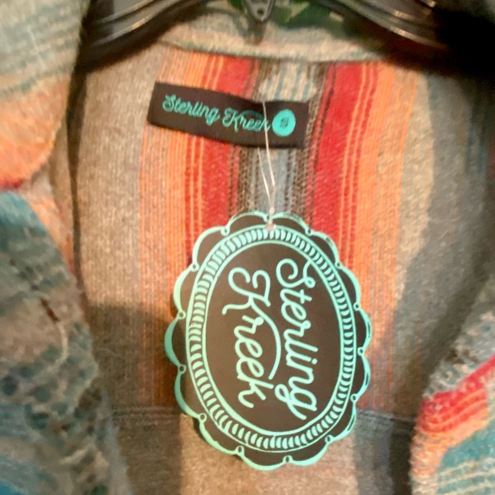 Sterling Kreek Soft Comfy Aztec/Western Style Wool Shacket Size Small NWT - Picture 4 of 8